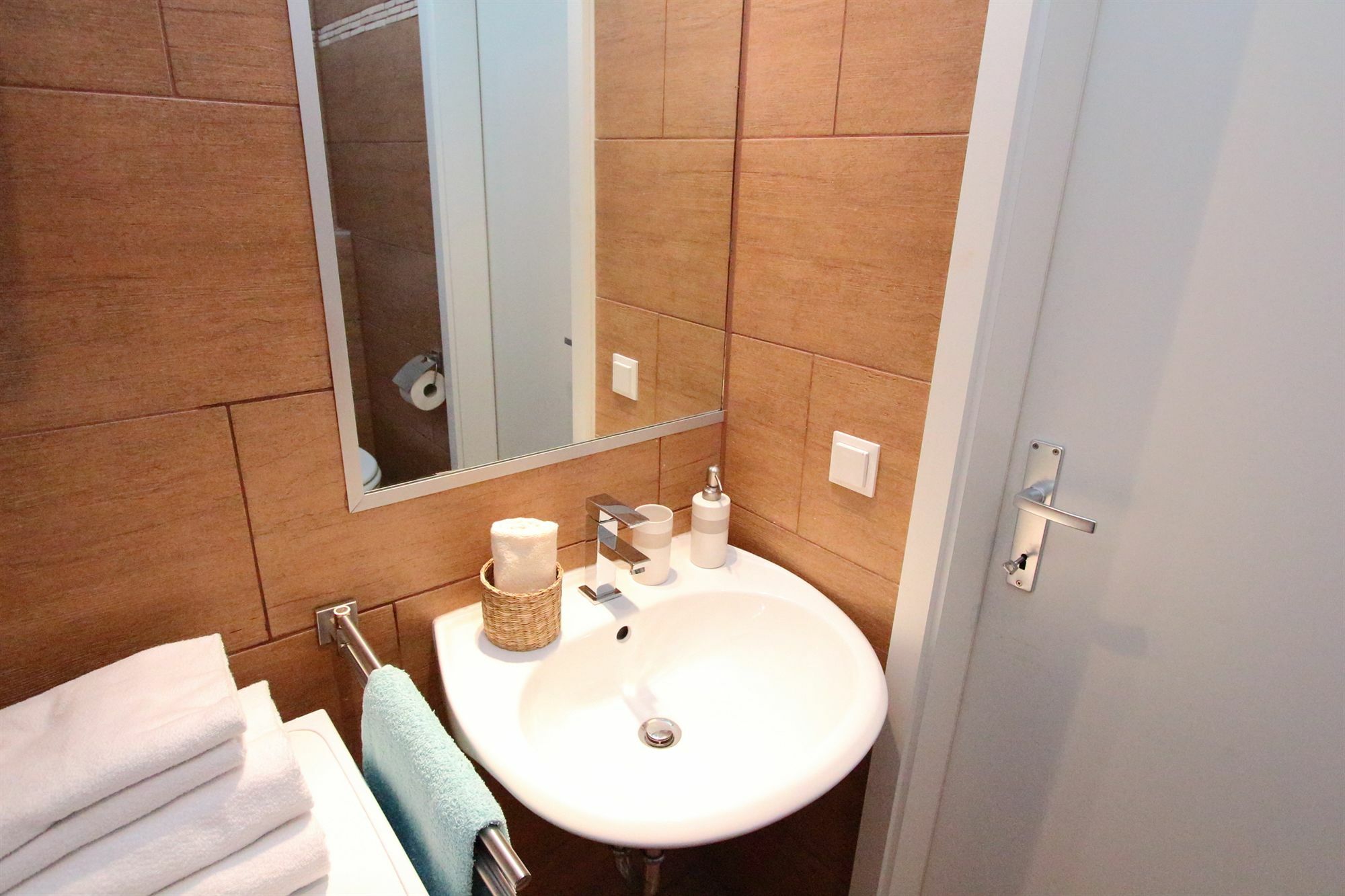 Checkvienna - Waehringer Strasse Apartment Екстериор снимка